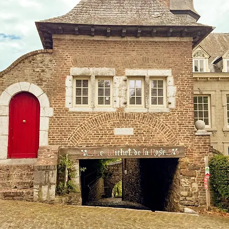 Petit Chateau De La Rose Villa